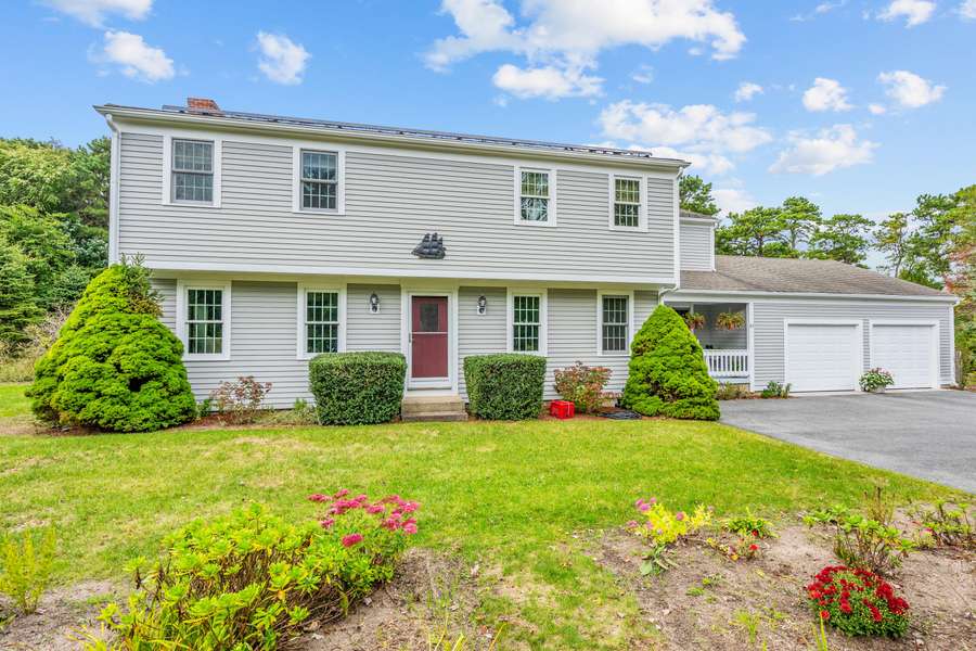 23 Foster Road, East Sandwich, MA 02537