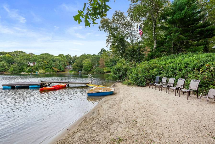 111 Lake Shore Drive, East Falmouth, MA 02536