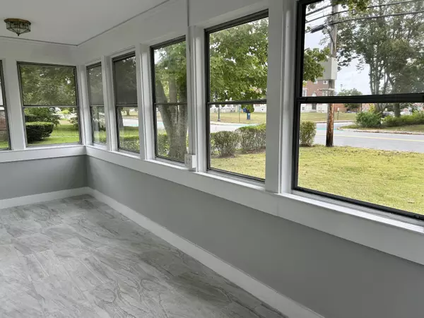 Wareham, MA 02571,83 Marion Road