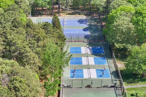 Yarmouth Port, MA 02675,39 Kates Path