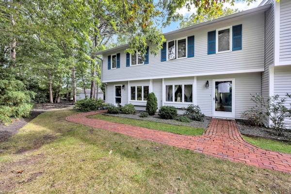 174 Lowell Road #E49, Mashpee, MA 02649