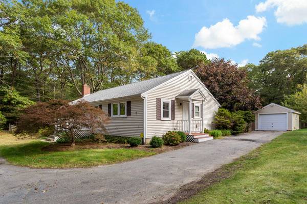 599 Main Street, Mashpee, MA 02649