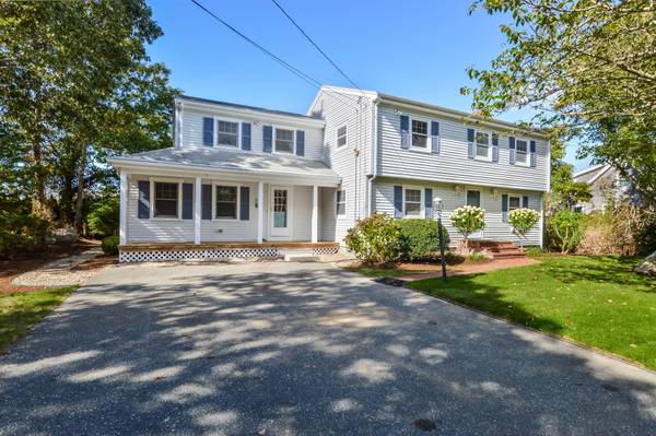 North Falmouth, MA 02556,12 Highcrest Road