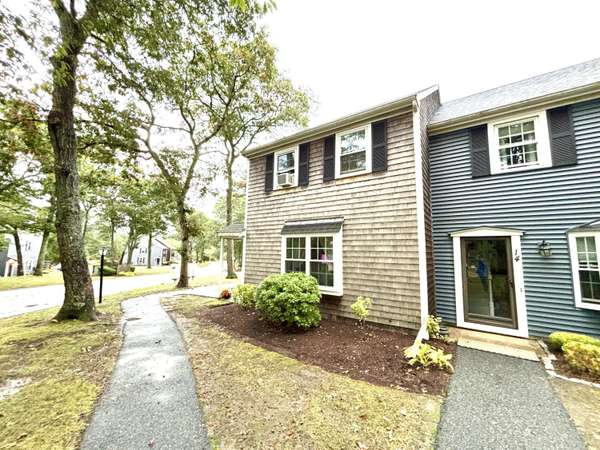 Brewster, MA 02631,12 Woodview Drive