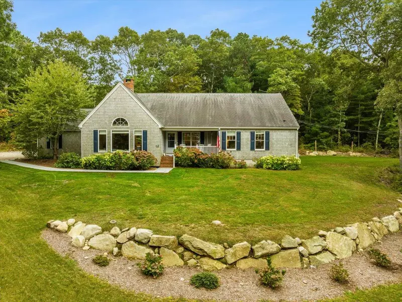 12 Harbor Drive, Pocasset, MA 02559