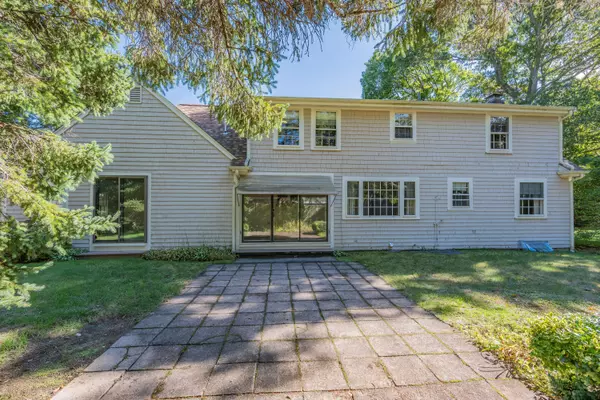 Centerville, MA 02632,139 Longfellow Drive