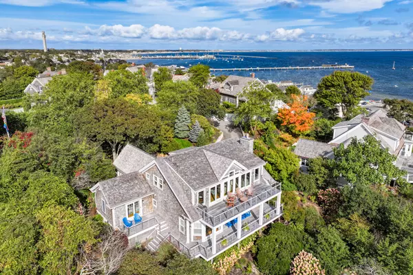 7 Telegraph Hill Road, Provincetown, MA 02657