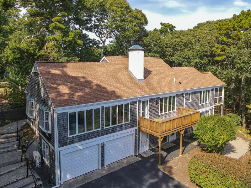 101 Merchant Avenue, Yarmouth Port, MA 02675