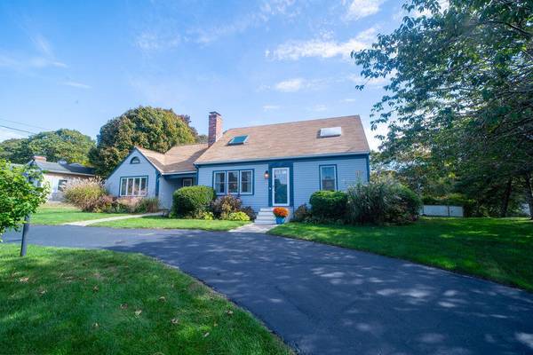 South Yarmouth, MA 02664,14 Diane Avenue