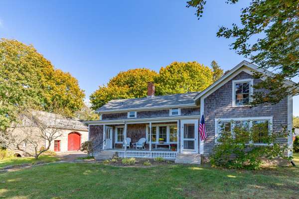 375 West Falmouth Highway, Falmouth, MA 02540