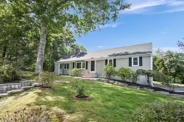 South Dennis, MA 02660,11 OConnor Lane