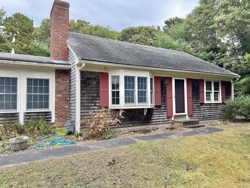 45 Van Dale Road, Eastham, MA 02642