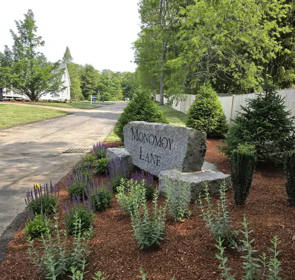 Orleans, MA 02653,6 Monomoy Lane