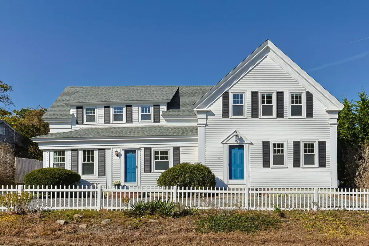 South Chatham, MA 02659,2590 Main Street