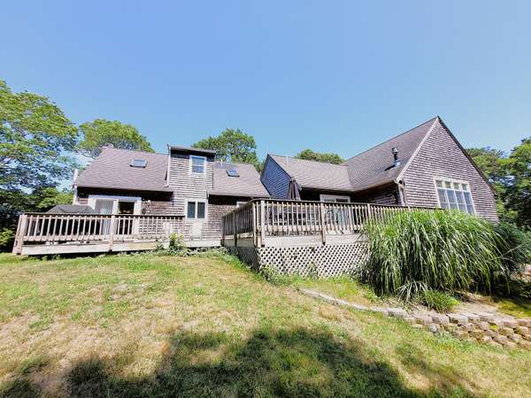 Brewster, MA 02631,393 Thousand Oaks Drive