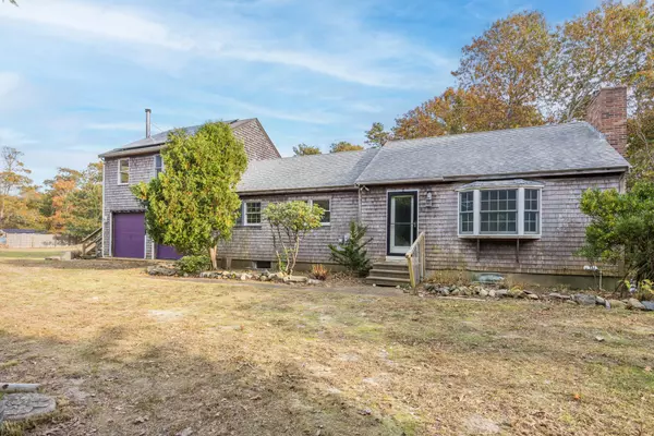 80 Avery Avenue, Wellfleet, MA 02667