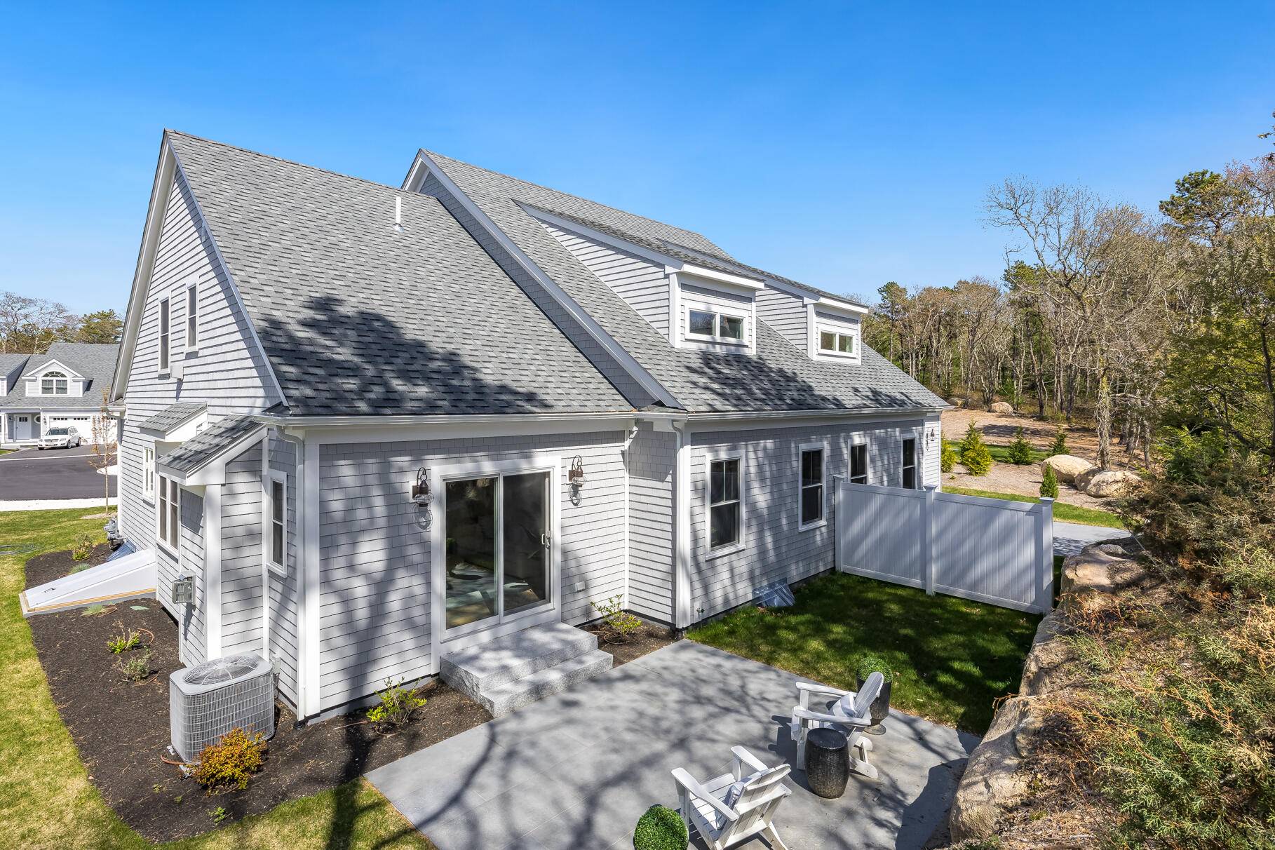 North Falmouth, MA 02556,213 N Falmouth Highway #5A