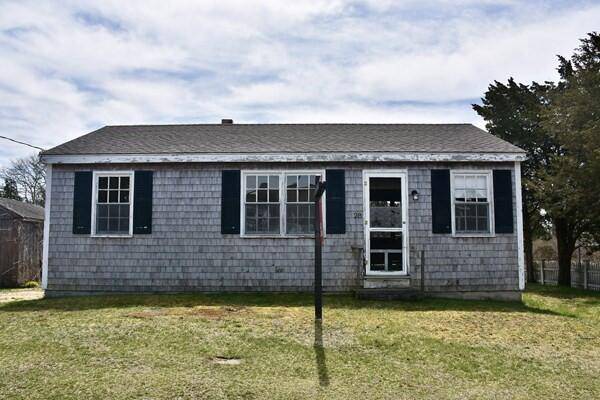 28 Harbor View Road, Pocasset, MA 02559