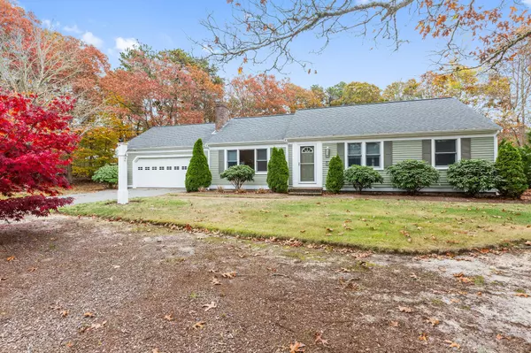 16 Standish Woods Circle, Harwich, MA 02645