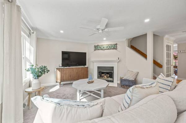 37 Southpoint Drive, Sandwich, MA 02563