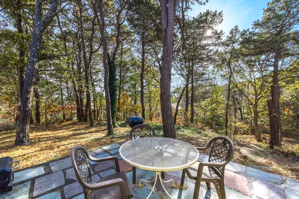 Wellfleet, MA 02667,25 First Avenue