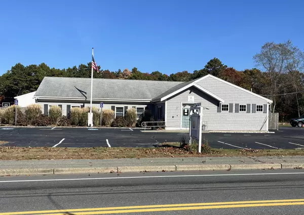 Falmouth, MA 02540,279 Brick Kiln Road Road