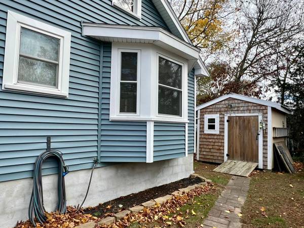 6 Birch Street, Wareham, MA 02571