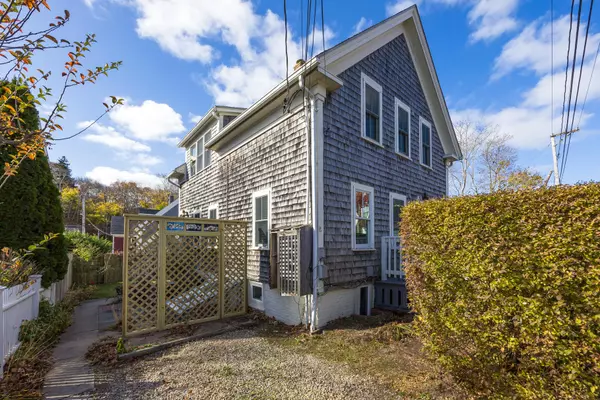 18 Standish Street #UC, Provincetown, MA 02657