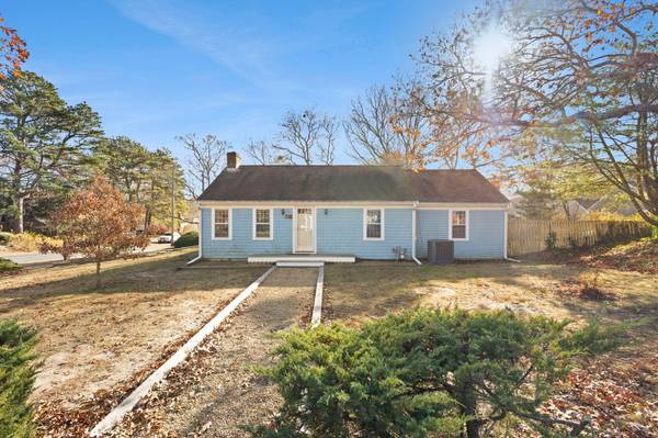 93 Constance Avenue, West Yarmouth, MA 02673