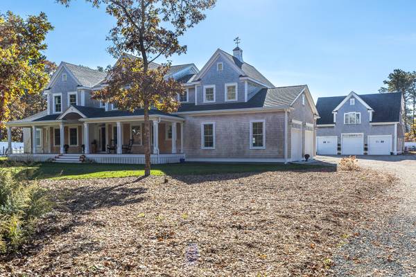 10 Hughes Road, Eastham, MA 02642