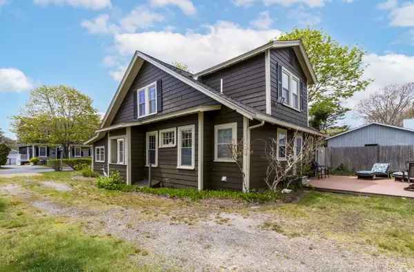 West Yarmouth, MA 02673,6 Emerald Avenue