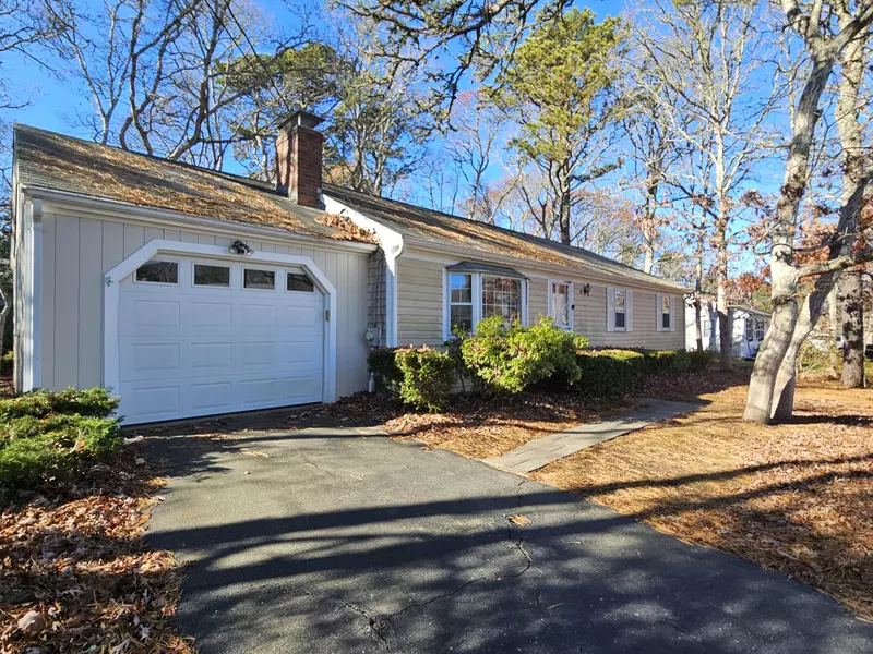 45 Buttonwood Road, Harwich, MA 02645