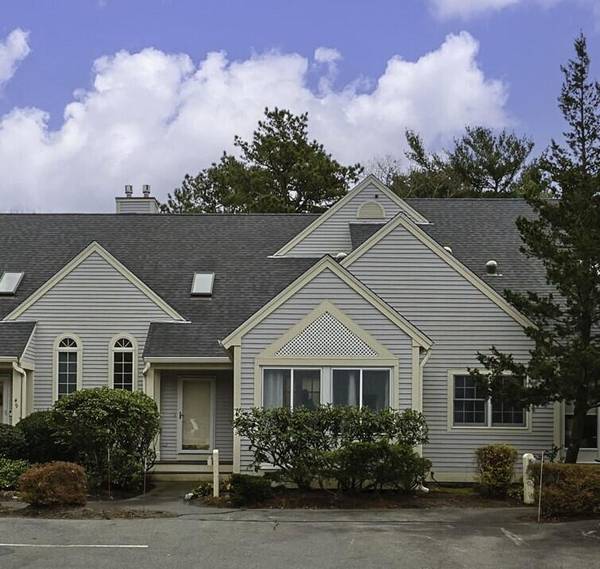 Mashpee, MA 02649,47 Blue Spruce Way