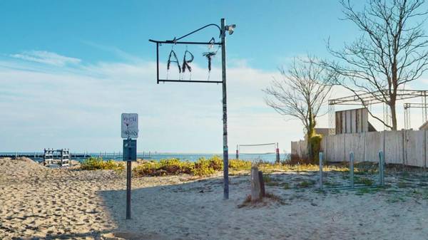 Provincetown, MA 02657,251 Commercial Street