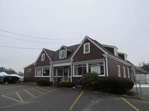 134 Main Street, Buzzards Bay, MA 02532