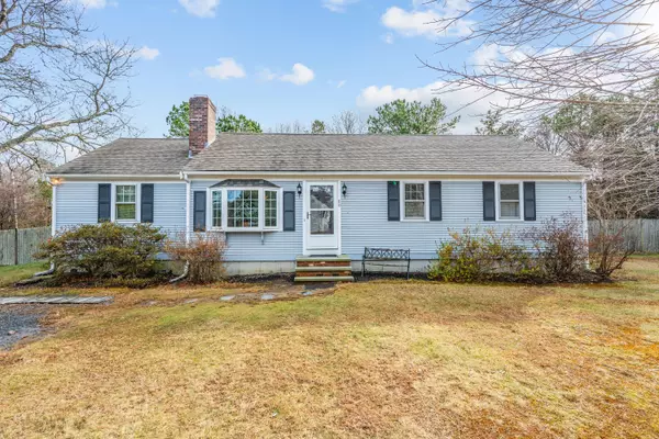 80 Audreys Lane, Marstons Mills, MA 02648