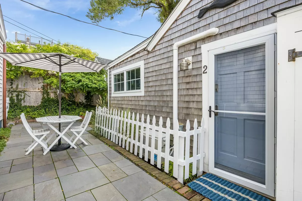 Provincetown, MA 02657,3 Kendall Lane #UB-2