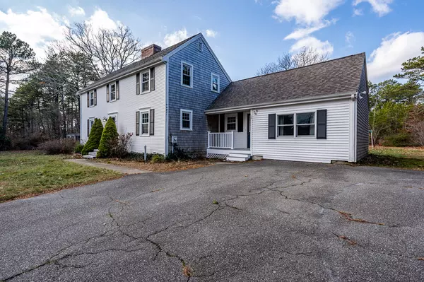 Forestdale, MA 02644,12 Linda Lane