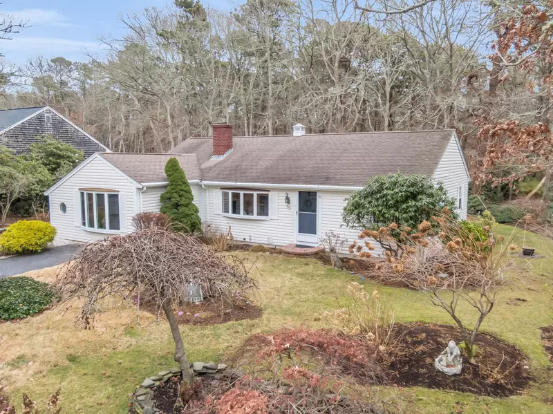 59 Barry Lane, South Dennis, MA 02660