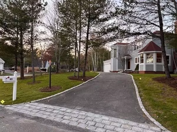 65 Rivers Edge Road, East Falmouth, MA 02536