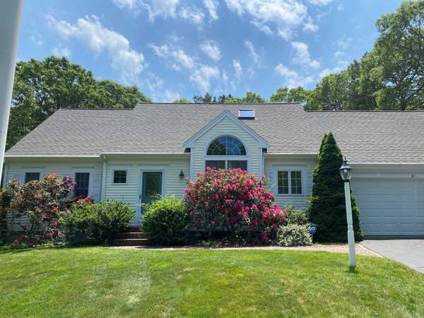 31 Falling Leaf Lane, Osterville, MA 02655