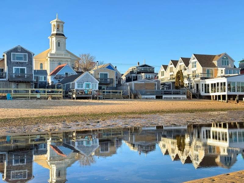 359 Commercial Street #U2, Provincetown, MA 02657