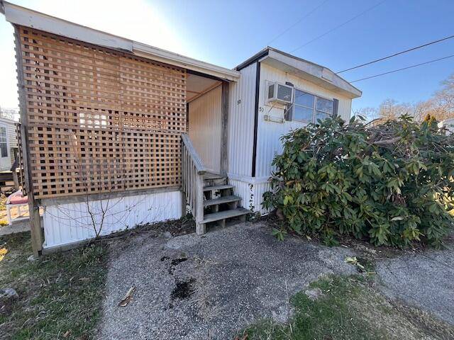 Mashpee, MA 02649,300 Nathan Ellis Highway #50