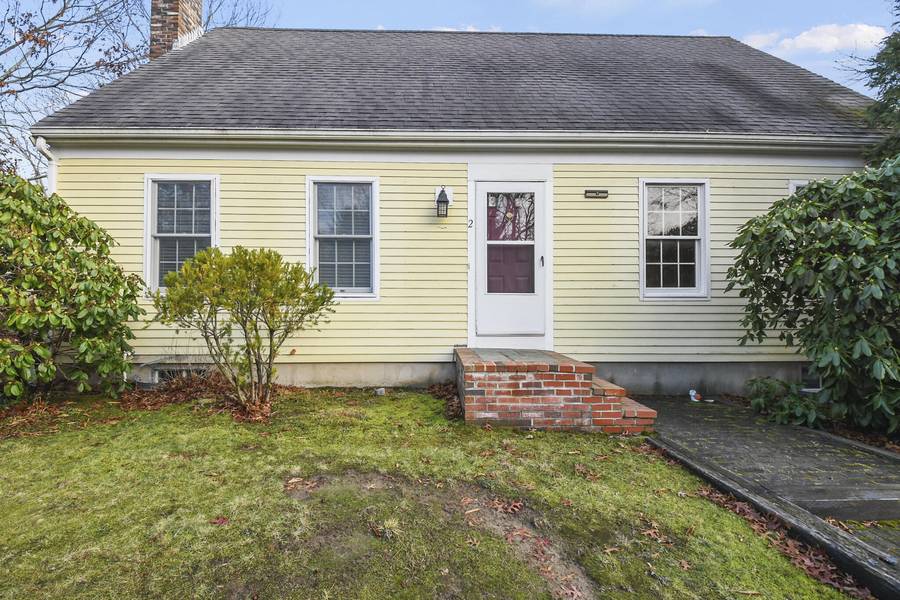 2 Candlewood Drive, Sandwich, MA 02563