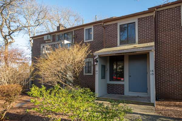 825 W Main Street #14, Barnstable, MA 02630