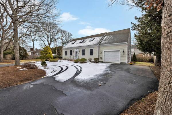 East Falmouth, MA 02536,55 Bourne Street