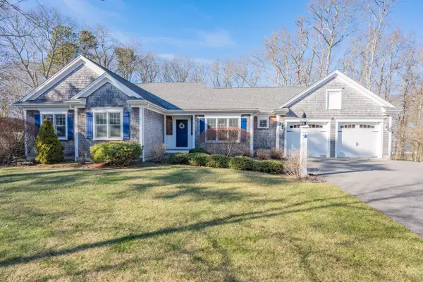 6 Bunker Circle, Sandwich, MA 02563