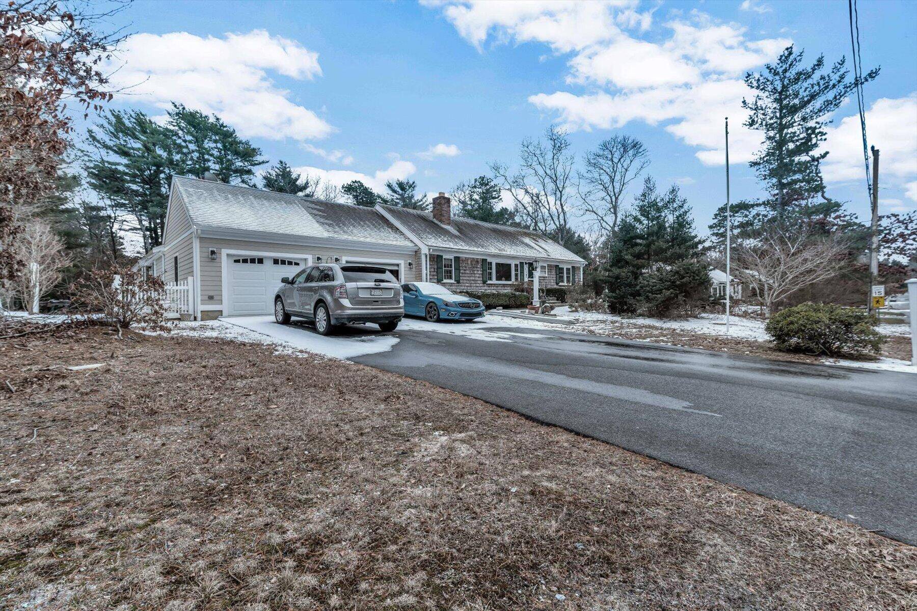 Cotuit, MA 02635,426 Mariner Circle