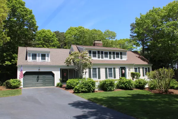 64 Cotuit Bay Drive, Cotuit, MA 02635