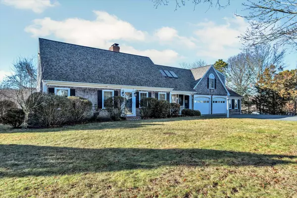 22 Natal Avenue, East Falmouth, MA 02536